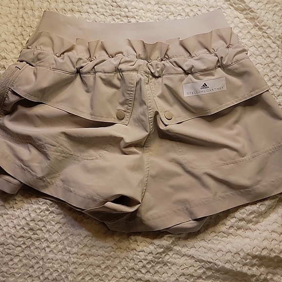 Adidas Stella McCartney athletic shorts - Picture 2 of 3